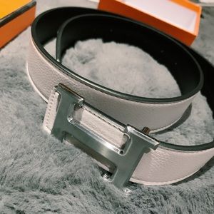 Hermès belt